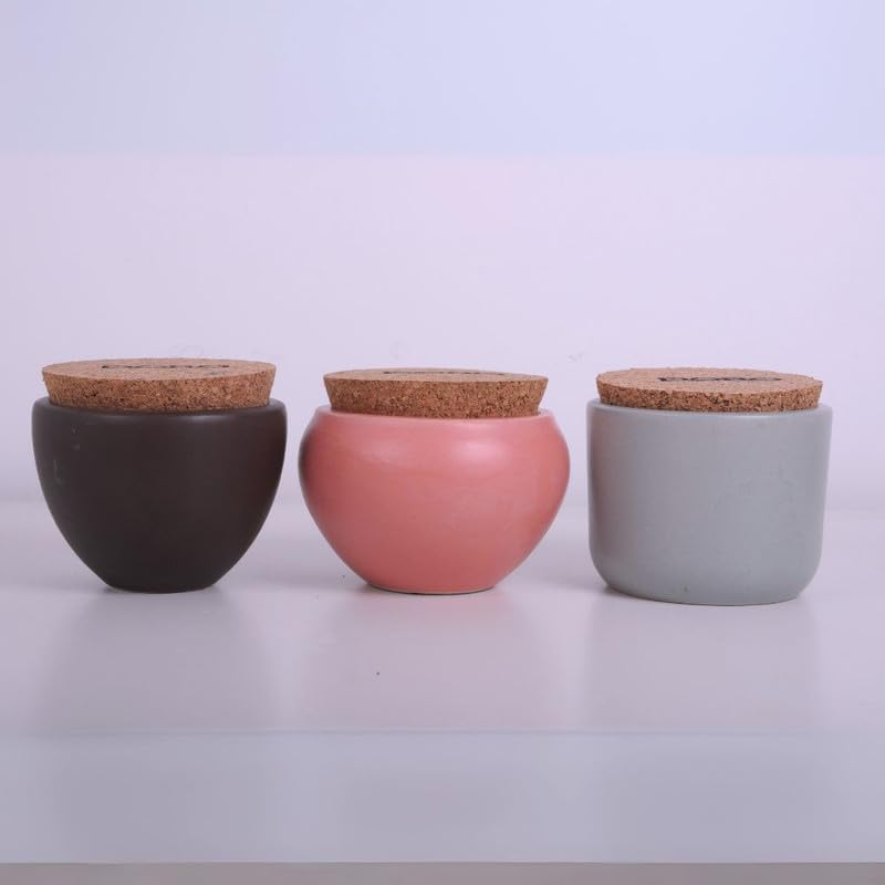 Doro Premium Scented Candles to Relax and rejuvenate Your Soul - Cupcake (Soy, Double Wick, Burn Time 25-30 hrs)